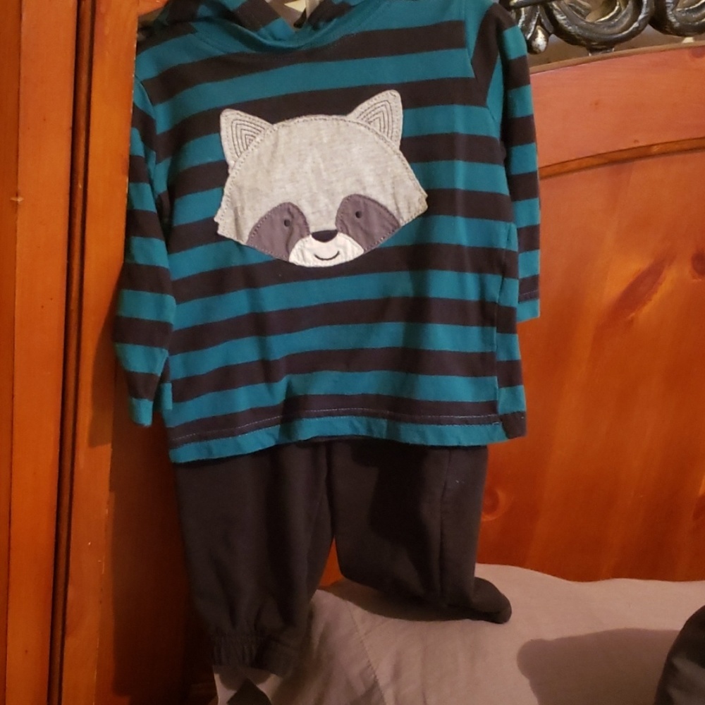 2-piece Light weight hooded outfit